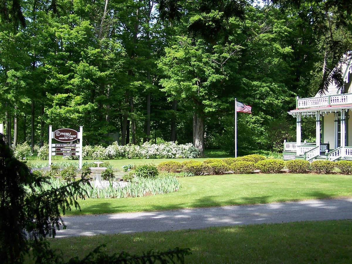 Dreamhouse Country Inn Bristol Bagian luar foto