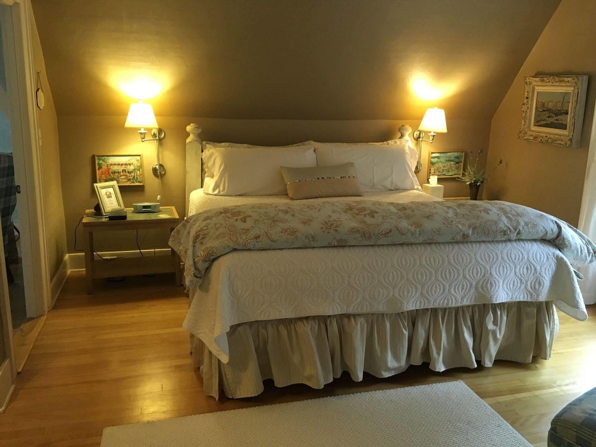 Dreamhouse Country Inn Bristol Bagian luar foto
